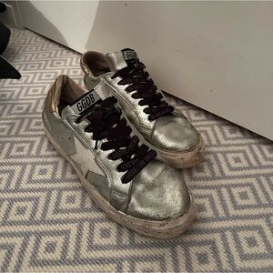 Golden Goose Lowtop Sneakers